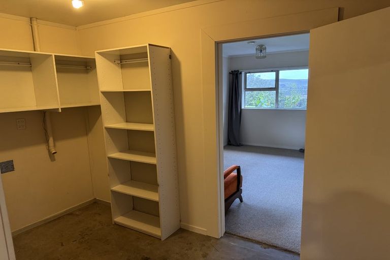 Photo of property in 74 Tarrant Road, Helensville, 0875