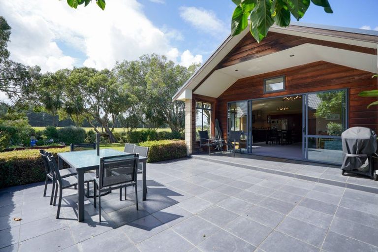 Photo of property in 60 Glenroy Park Drive, Waikiwi, Invercargill, 9810