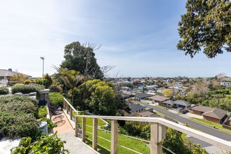 Photo of property in 11f Lemont Place, Westown, New Plymouth, 4310