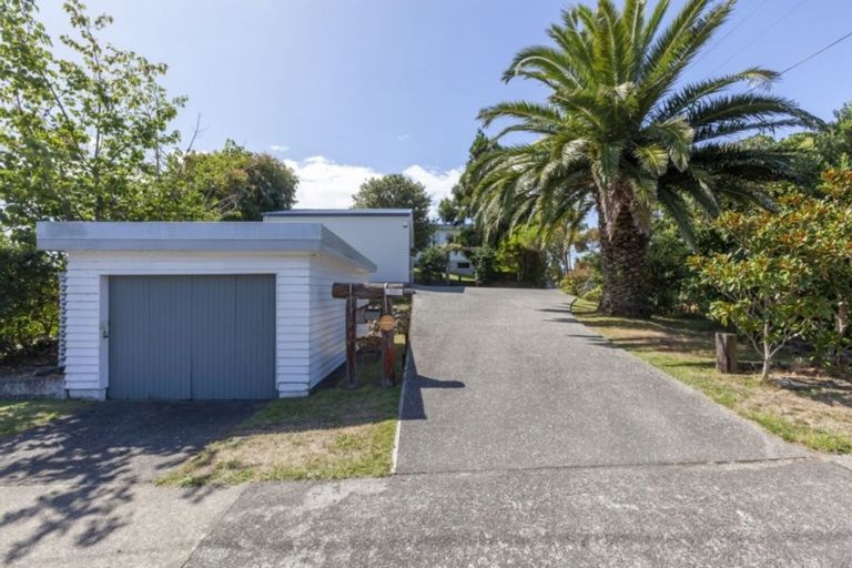 Photo of property in 13 Ngaio Road, Raumati Beach, Paraparaumu, 5032