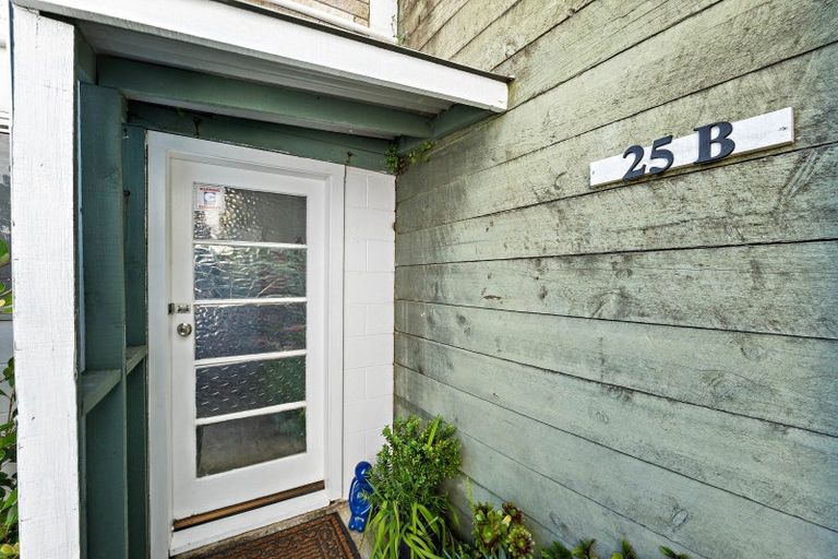 Photo of property in 27b Port View Crescent, Moturoa, New Plymouth, 4310