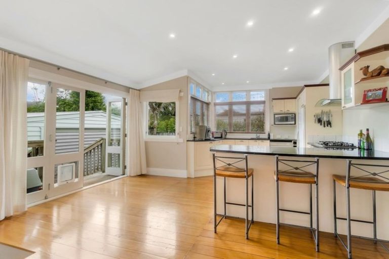 Photo of property in 8/282 Point Chevalier Road, Point Chevalier, Auckland, 1022
