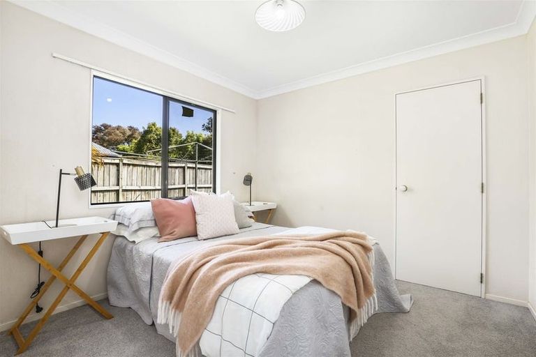 Photo of property in 4 Halcione Close, Flagstaff, Hamilton, 3210