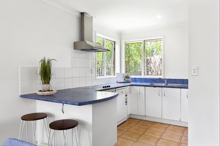 Photo of property in 17/262 Centreway Road, Orewa, 0931