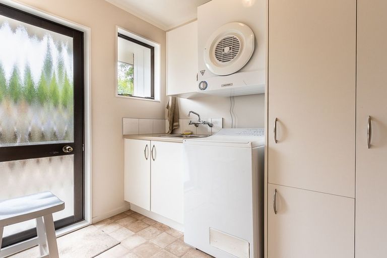 Photo of property in 2 Kanawa Street, Waikanae, 5036