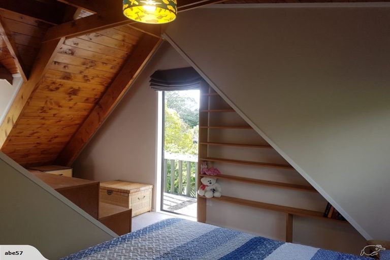 Photo of property in 56 Woodside Road, Massey, Auckland, 0614