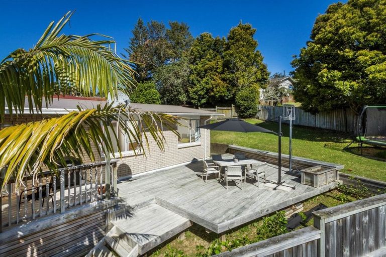 Photo of property in 24 Cantina Avenue, Bayview, Auckland, 0629
