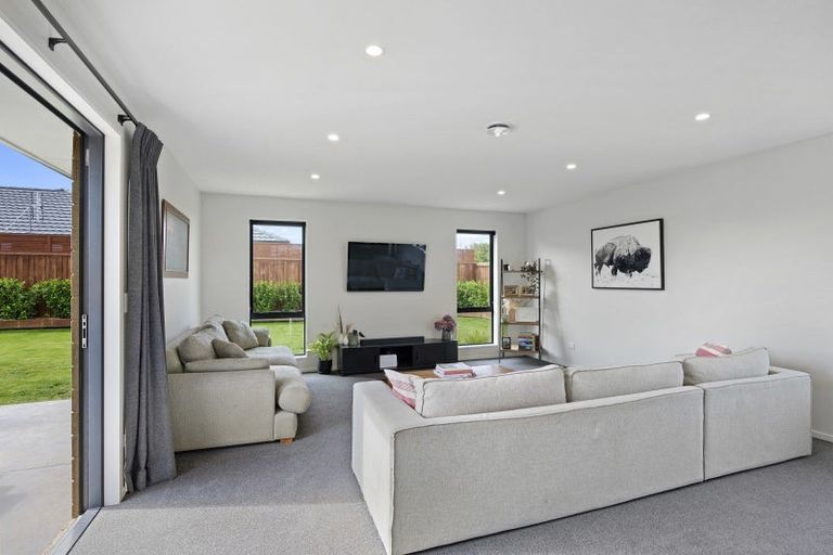 Photo of property in 25 Newbrook Terrace, Darfield, 7510