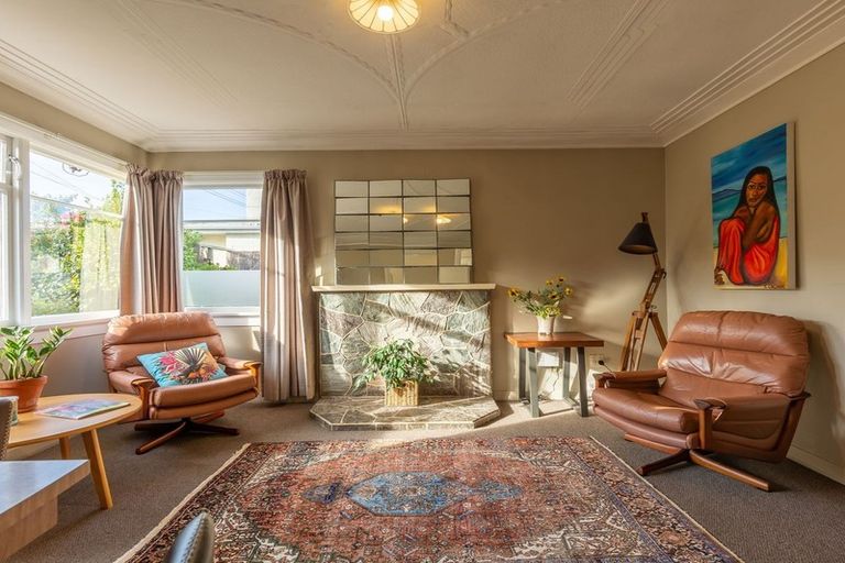 Photo of property in 157 Easther Crescent, Kew, Dunedin, 9012