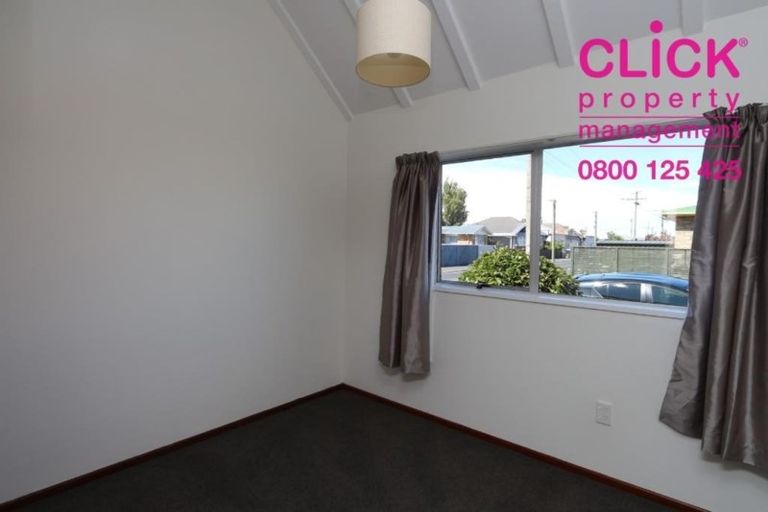 Photo of property in 56c Oxford Street, South Dunedin, Dunedin, 9012