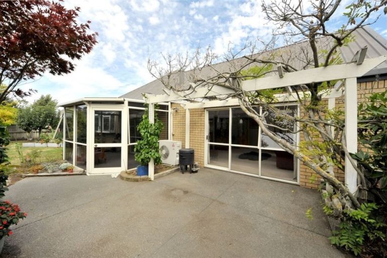 Photo of property in 10 Vanderbilt Place, Halswell, Christchurch, 8025