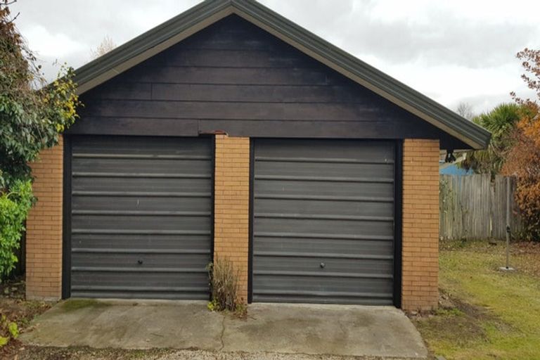 Photo of property in 8 Achray Street, Waiau, 7332