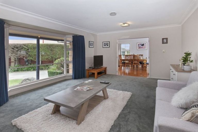 Photo of property in 8 Kirkdale Place, Avonhead, Christchurch, 8042