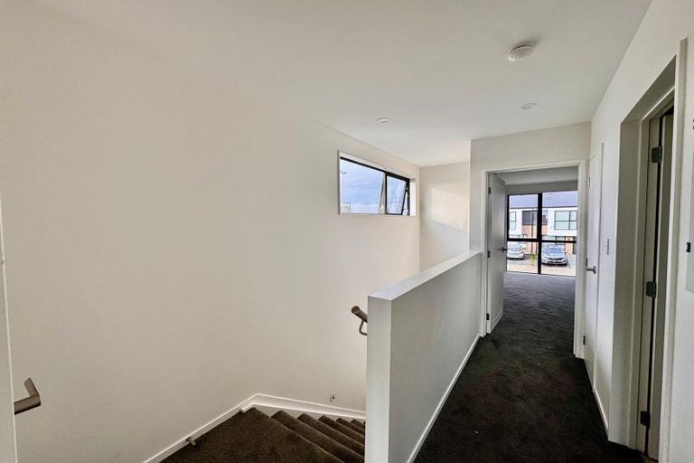 Photo of property in 57 Paapaakiri Loop, Takanini, 2112