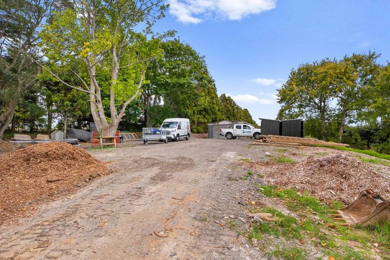 Photo of property in 107 Puke Road, Kumeu, 0891