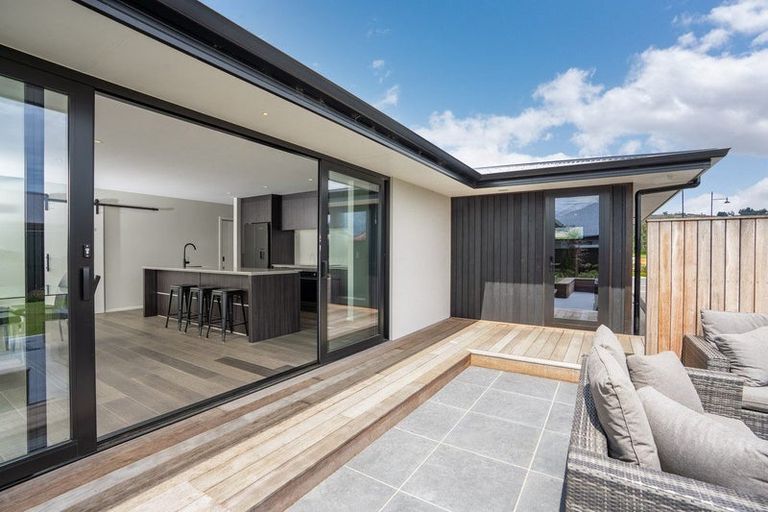 Photo of property in 21 Armadale Street, Mosgiel, 9024