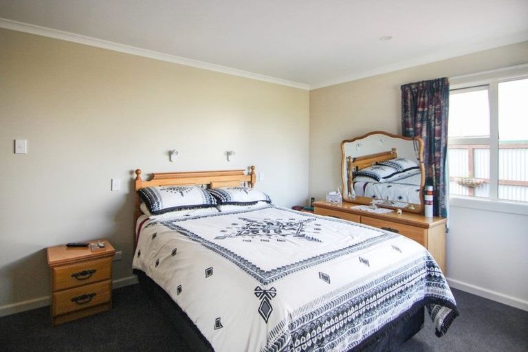 Photo of property in 23 Selwyn Street, South Hill, Oamaru, 9400