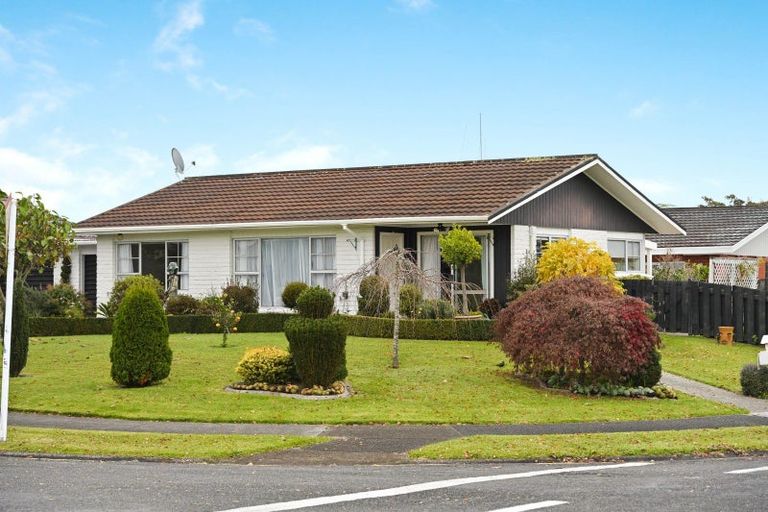 Photo of property in 137 Totara Drive, Pukete, Hamilton, 3200