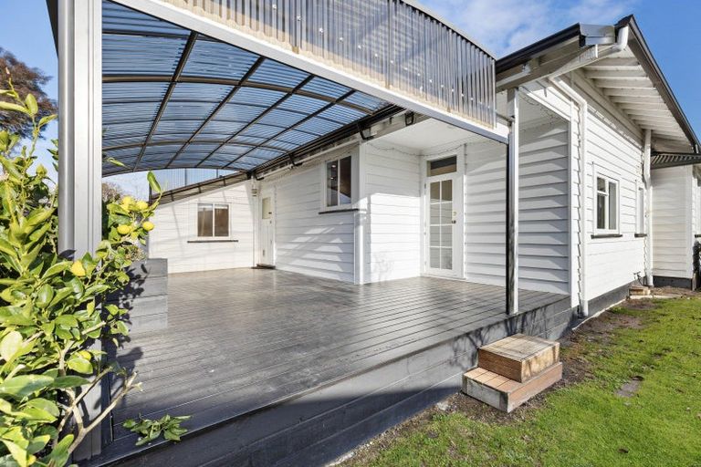 Photo of property in 239 Victoria Avenue, Hokowhitu, Palmerston North, 4410
