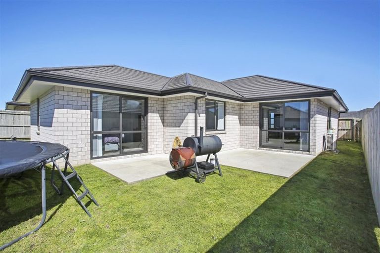 Photo of property in 4 Matawai Puna Drive, Pukekohe, 2120