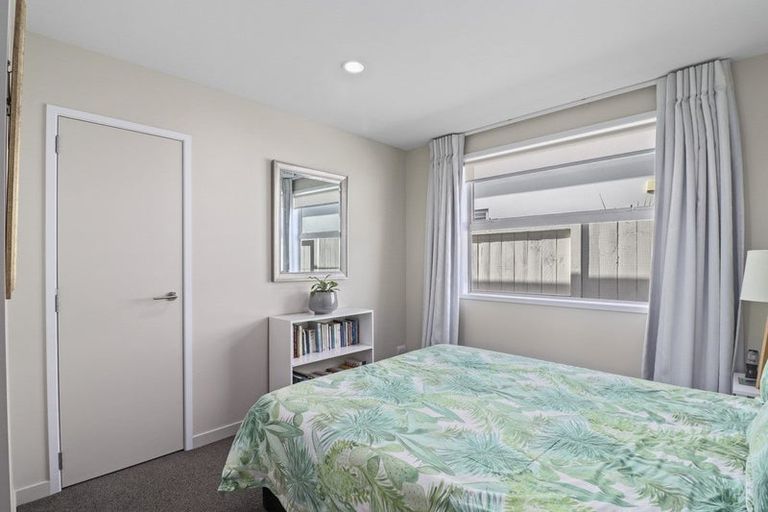 Photo of property in 16 Saint Pauls Drive, Brookfield, Tauranga, 3110