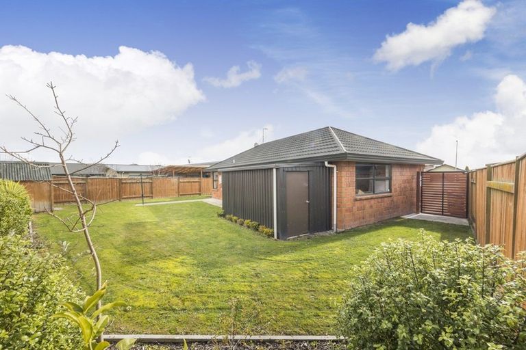Photo of property in 60 Branigan Parade, Kelvin Grove, Palmerston North, 4414