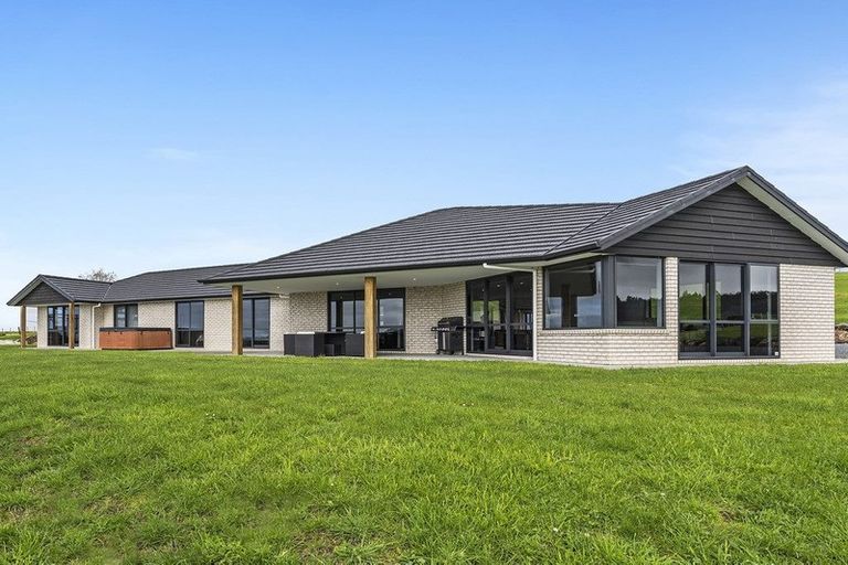 Photo of property in 554c Te Ahu Ahu Road, Waimate North, Kerikeri, 0293