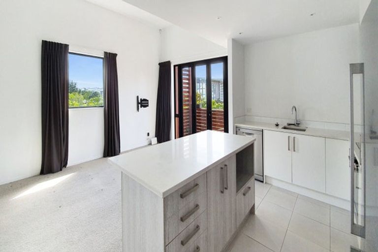 Photo of property in 4a Meteor Road, Hobsonville, Auckland, 0616