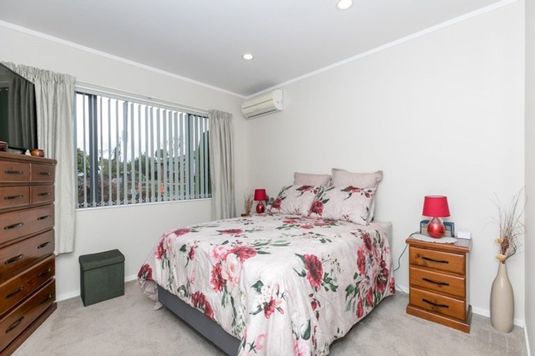 Photo of property in 2 Arundel Place, Nawton, Hamilton, 3200