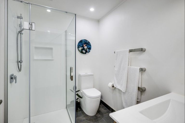 Photo of property in 5 Woodlands Drive, Havelock North, 4130