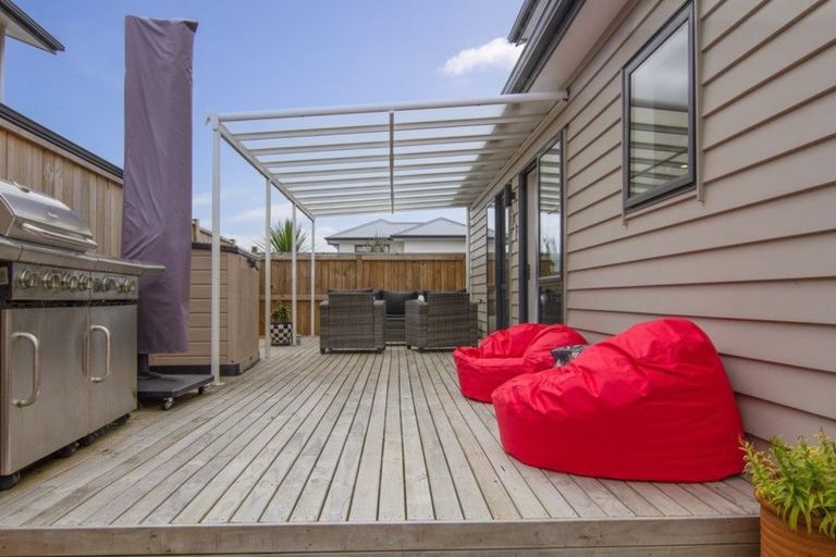 Photo of property in 4 Liquidamber Lane, Kaukapakapa, Helensville, 0875