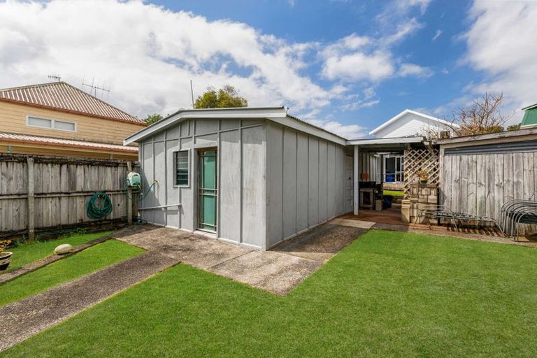 Photo of property in 94 Church Street, Onerahi, Whangarei, 0110