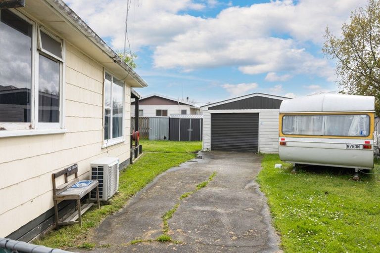 Photo of property in 44 Cambridge Street, Milson, Palmerston North, 4414