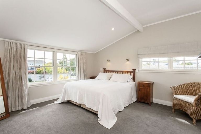 Photo of property in 32 Peel Street, Strowan, Christchurch, 8052