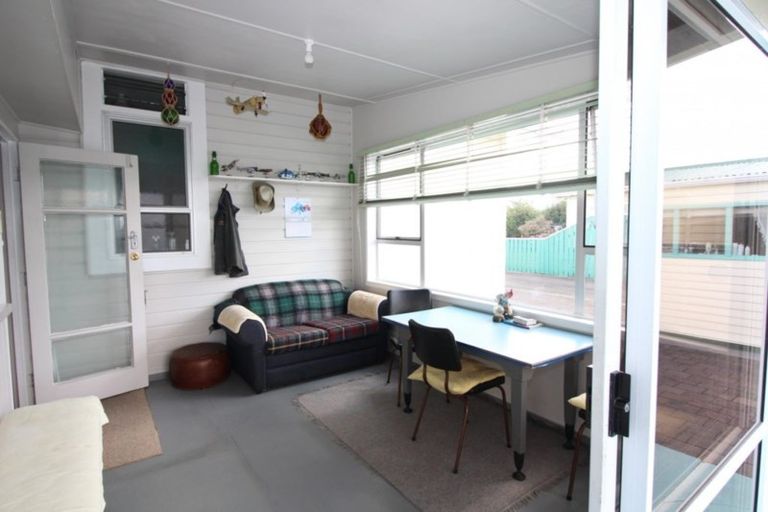 Photo of property in 20 Thyra Street, Dannevirke, 4930