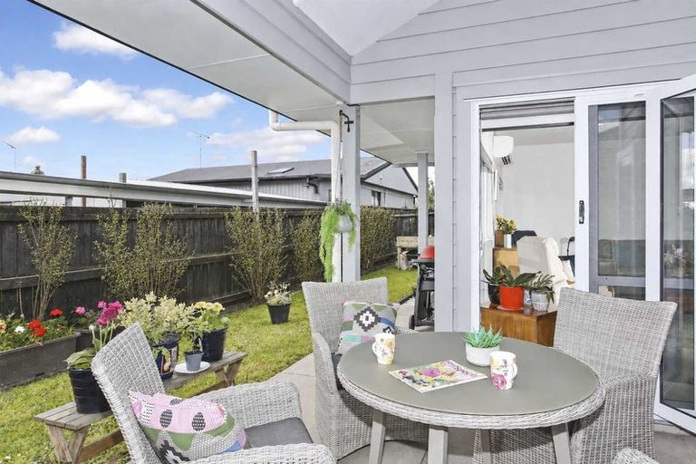 Photo of property in 76a Wellington Street, Pukekohe, 2120