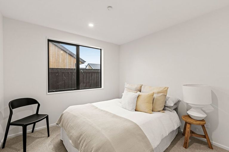 Photo of property in 4 Virtue Place, Hokowhitu, Palmerston North, 4410