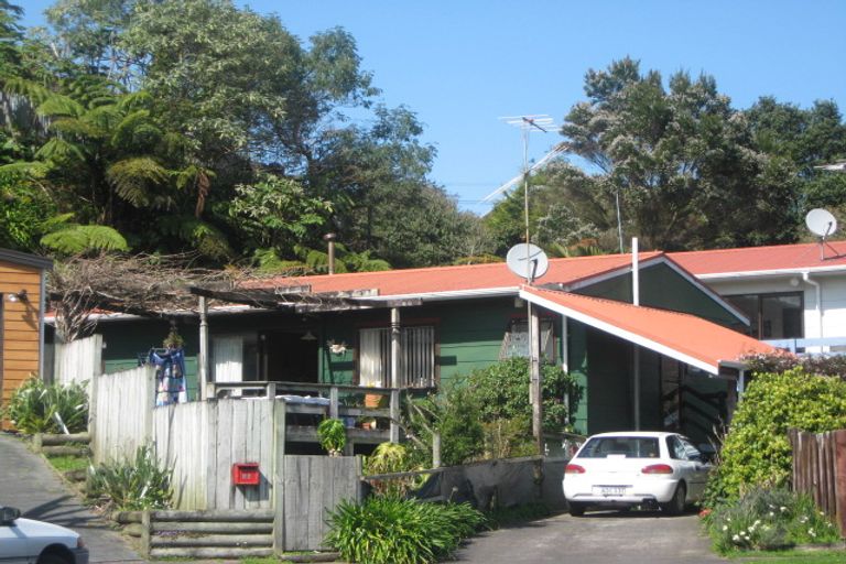 Photo of property in 35a Beaumont Crescent, Frankleigh Park, New Plymouth, 4310