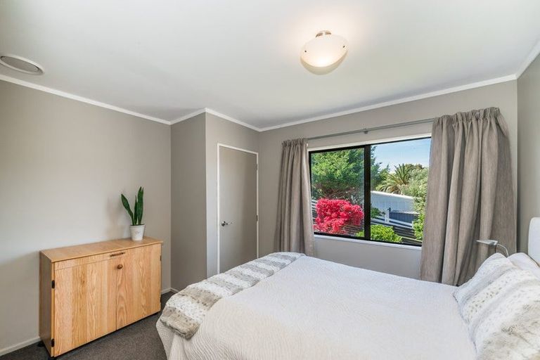 Photo of property in 5 Langdale Avenue, Paraparaumu, 5032
