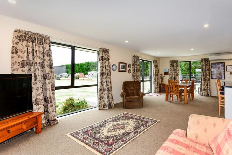 Photo of property in 115 Kimberley Road, Darfield, 7571