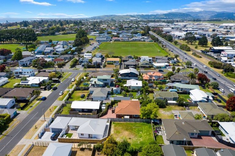 Photo of property in 32a Macville Road, Mount Maunganui, 3116