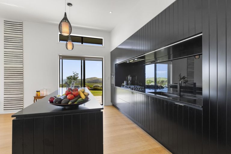 Photo of property in 812 Ruapuke Road, Raglan, 3296