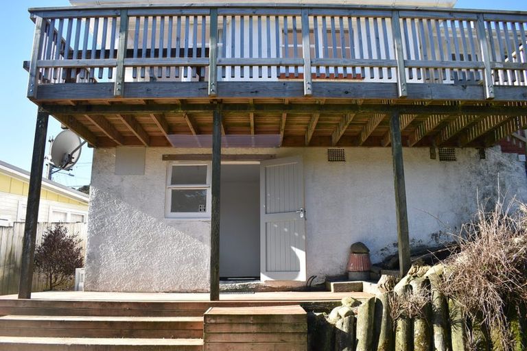 Photo of property in 22 John Street, Stokes Valley, Lower Hutt, 5019