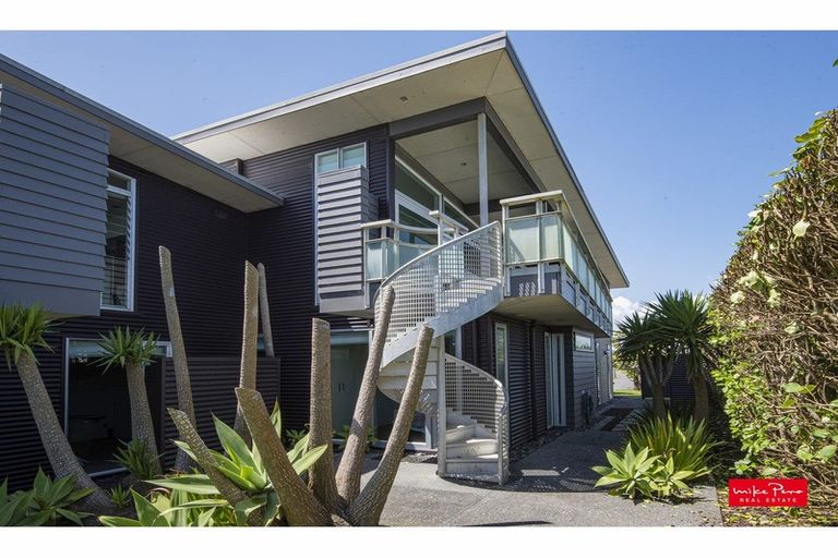 Photo of property in 34a Ripiro Drive, Baylys Beach, Dargaville, 0377