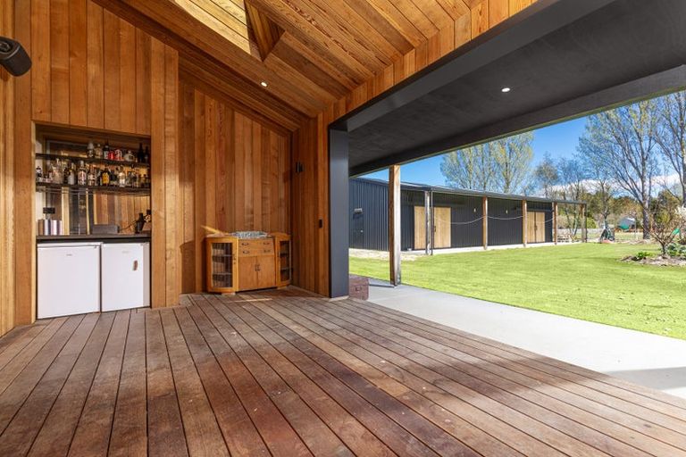 Photo of property in 5 Loach Road, Hawea Flat, Wanaka, 9382