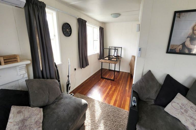 Photo of property in 16 Verel Street, Fairfield, Hamilton, 3214