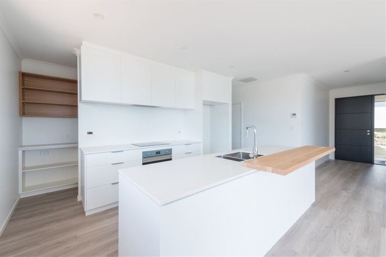 Photo of property in 43 Katania Heights, Brightwater, 7022