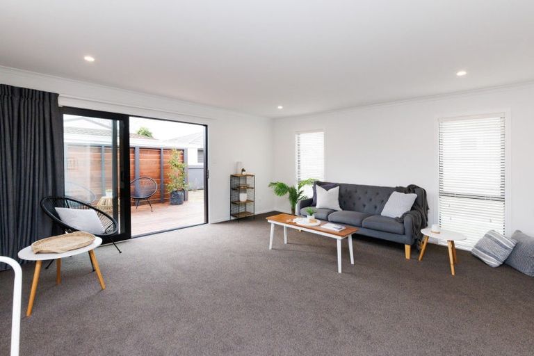 Photo of property in 101b Church Street, West End, Palmerston North, 4412