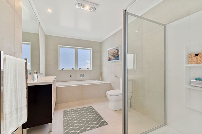 Photo of property in 14 Mcewan Street, Whenuapai, Auckland, 0618