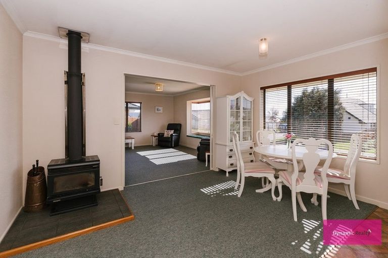 Photo of property in 10 Woodgate Court, Fitzherbert, Palmerston North, 4410
